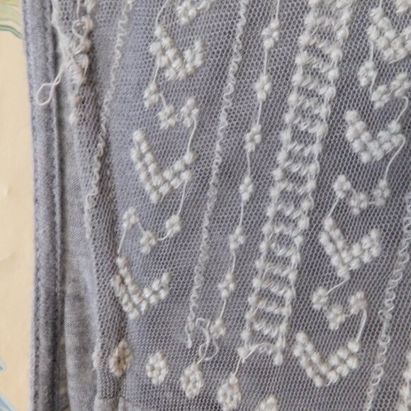 🦅 American Eagle Lace Gray Asymetrical Tank Top - Picture 9 of 11